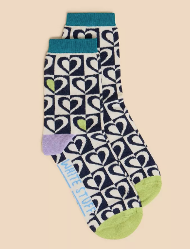 White Stuff Graphic Heart  Ankle Sock in NAT MLT