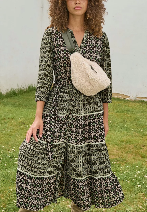 ladies mix dress White Stuff Mabel Mixed, BLK MLT – Jacksons of Saintfield The attached poplin skirt Naked Sculpt Tube Mini Size:M - 34/35 robe de soirée épaules dénudées