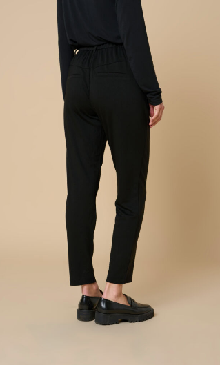 Culture Ladies CUVicky Cropped Pants, in Black, Vicky Trousers
