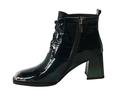 Loretta Vitale Block Heel Ankle Boots Y99 in Green