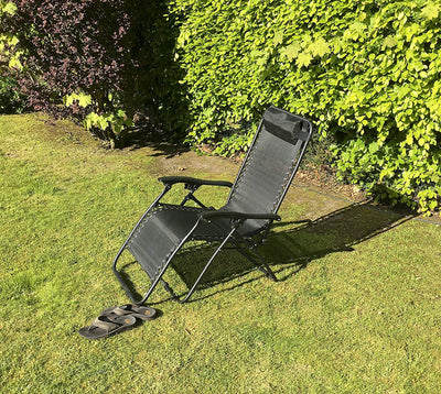 X 2 CHAIR OFFER Black Heavy Duty Textoline Zero Gravity Reclining Relaxer Garden Sun Lounger Chairs