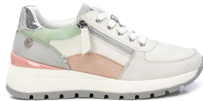 Refresh Ladies Trainers 172446 in Hielo, Lace Up Light Grey, Green, Blush, silver