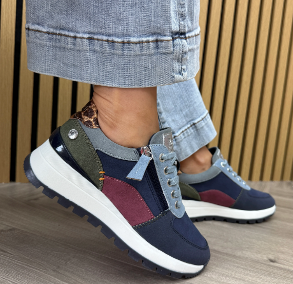 Refresh Ladies Trainers 172343 in Z C Navy