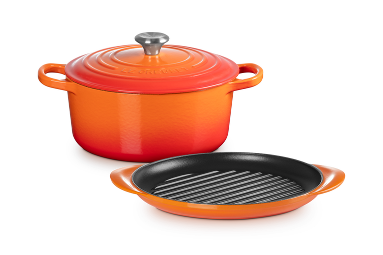 Le Creuset Cast Iron 2 piece Cookware Set