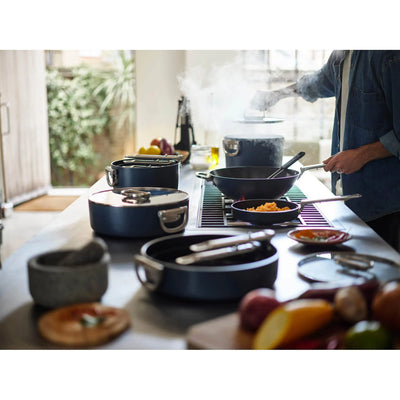 Joseph Joseph Space 24cm Non-Stick Folding Handle Frying Pan Midnight Blue