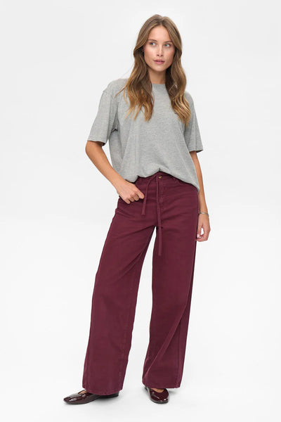 Numph Ladies NUBrooklyn Solid Jeans In Winetasting, Jeans Brooklyn
