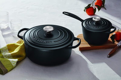 Le Creuset Signature Cast Iron 26cm Round Casserole Black Onyx