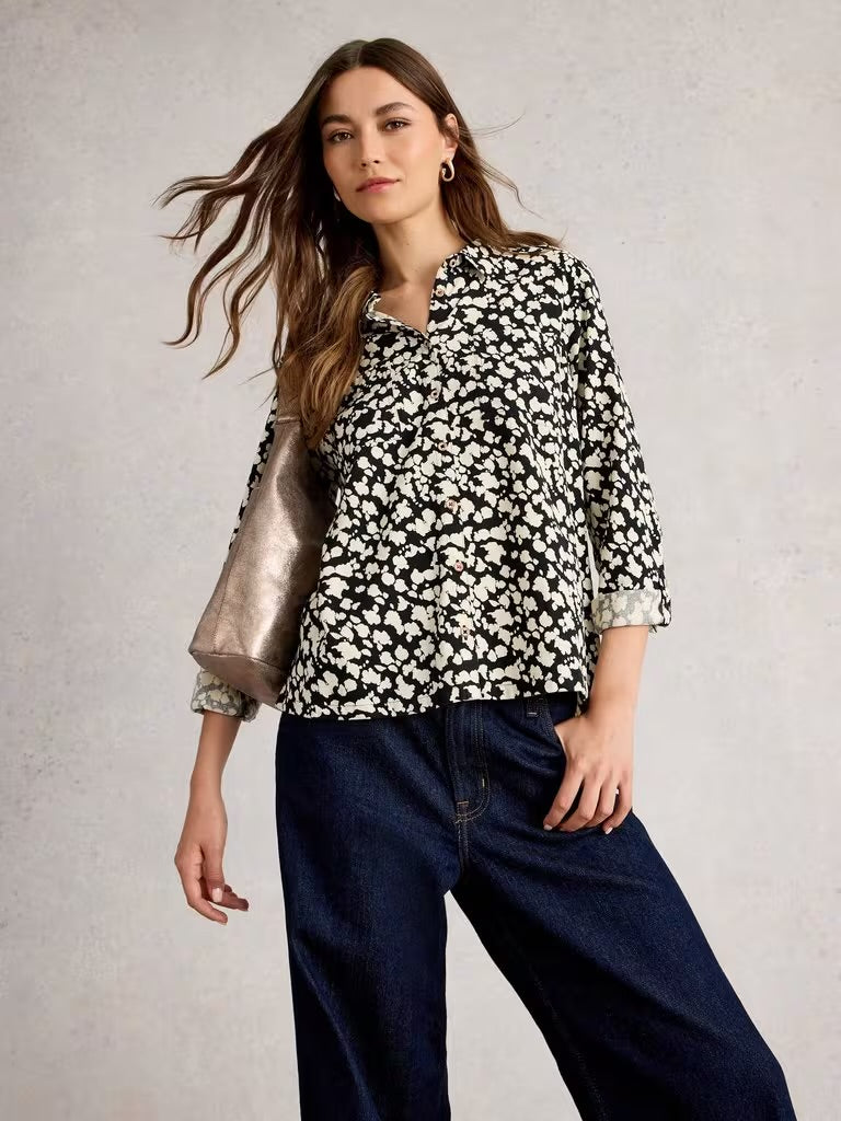 White Stuff Women’s Sophie Printed Shirt in Black Print