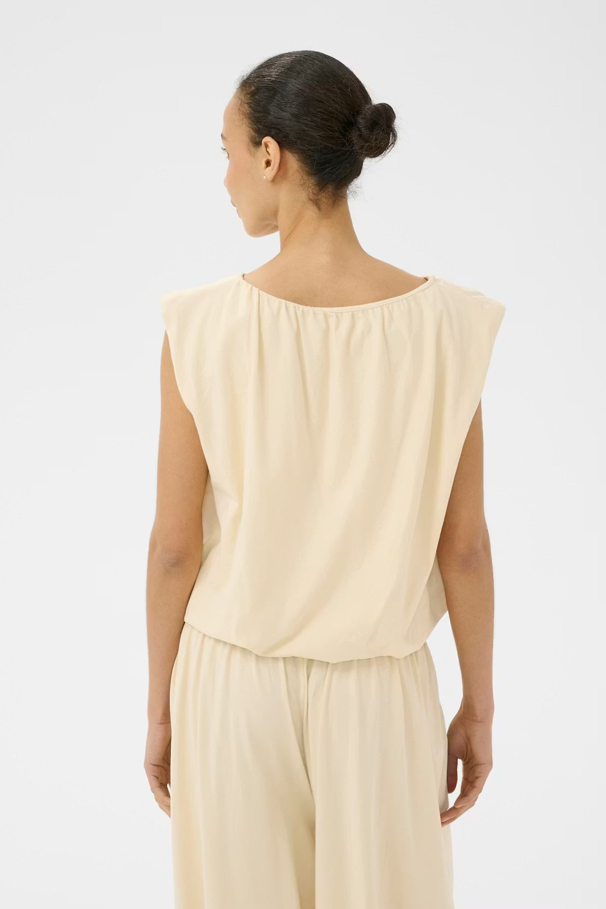 40 Sandshell Part Two Women’s BerthinePW Top - Sandshell – Jacksons of Saintfield