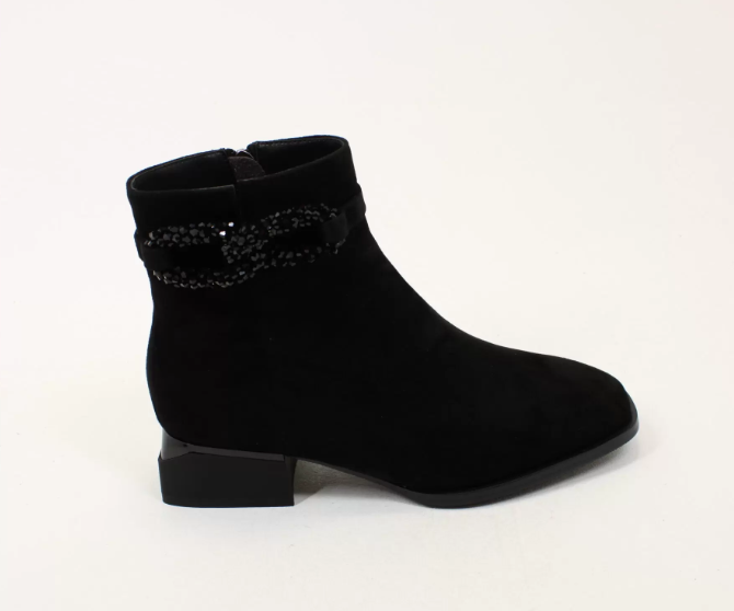 Loretta Vitale Ankle Boots C2439133 in Black Suede