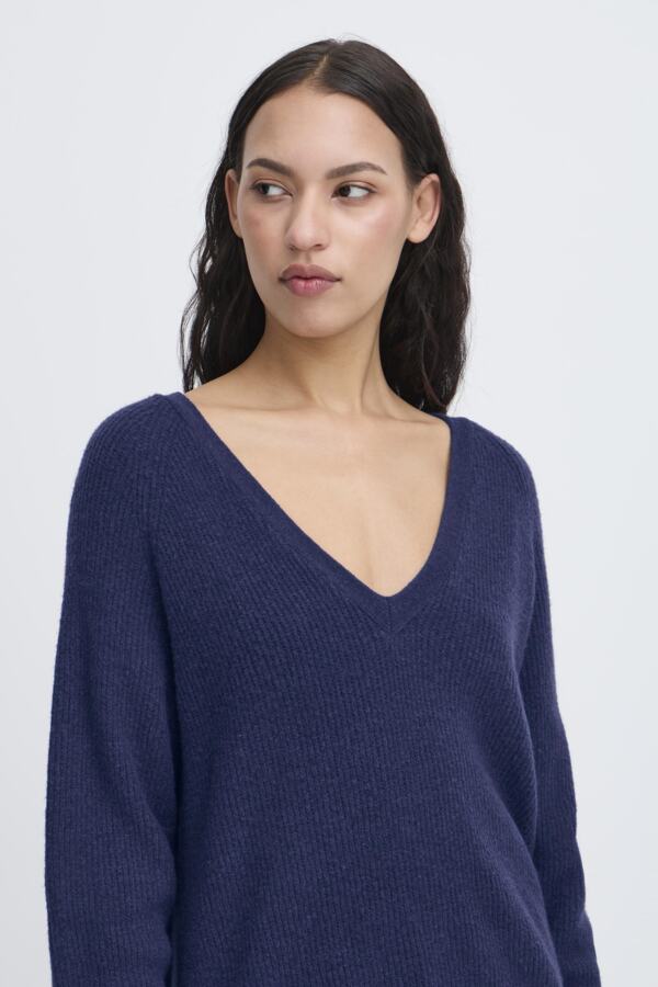 Ichi Women’s IHDASILA Jumper in Patriot Blue