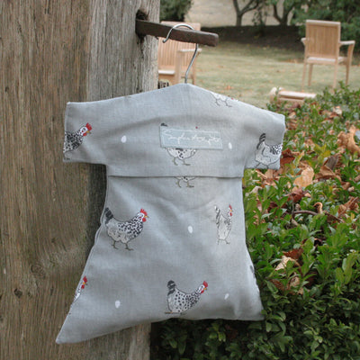 Sophie Allport chicken peg bag