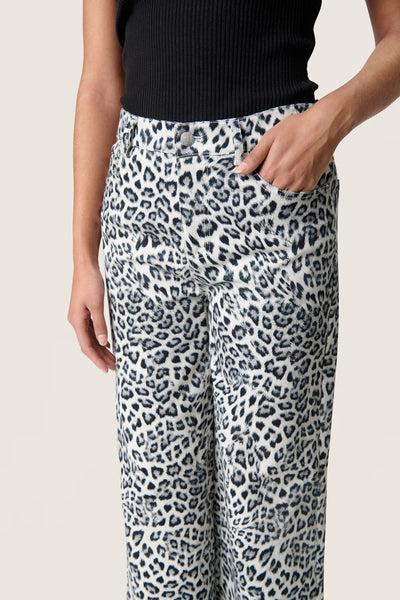 Soaked In Luxury SLSandja Vanessa Jeans - Grey Leopard Pattern