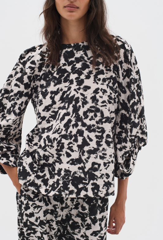 In Wear Ladies Blouse FayeIW in Artistic Shadow Black, Faye