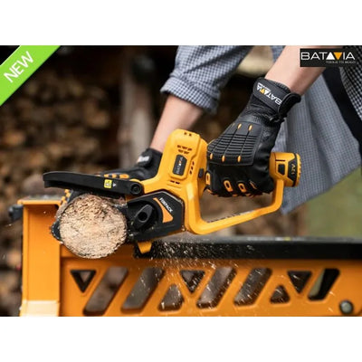 Batavia 12V One-Handed Chainsaw XMS24CSAW