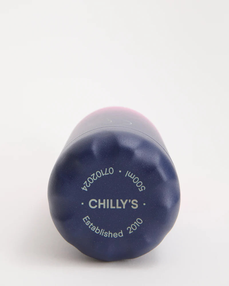Chilly’s Original Gradient Water Bottle in Pink Navy