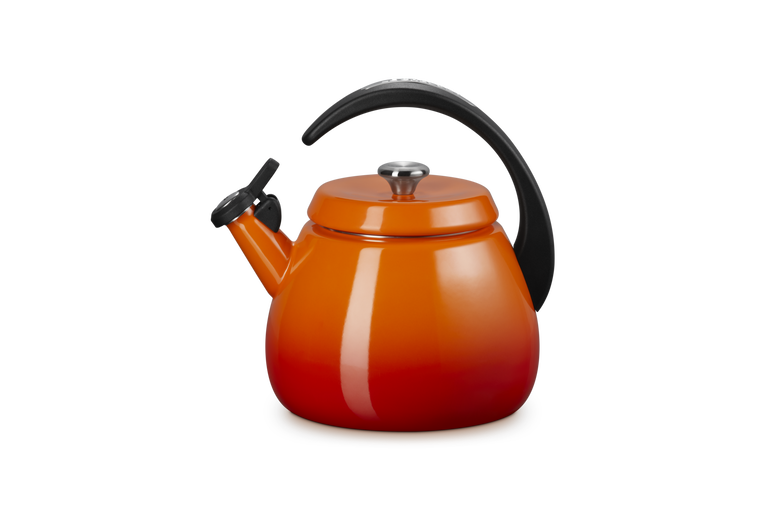 Le Creuset Clocke Flame in Volcanic Flame -2.1L