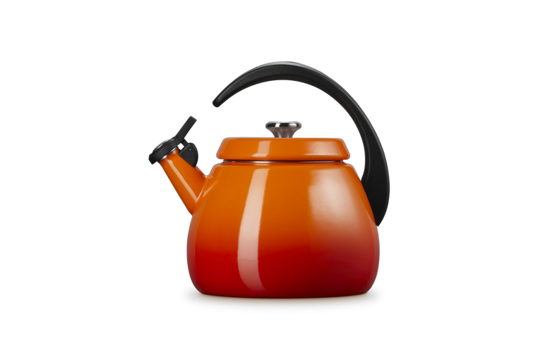 Le Creuset Clocke Flame in Volcanic Flame -2.1L