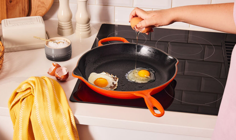 Le Creuset Cast Iron Round Skillet in Volcanic Flame -26cms