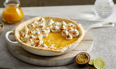 Le Creuset Cast Iron Round Skillet in Meringue  -26cms