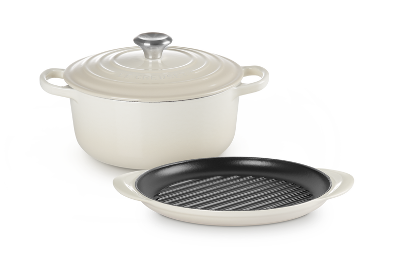 Le Creuset Cast Iron 2 piece Cookware Set in Meringue 🚨 ( Black Friday Deal) 🚨