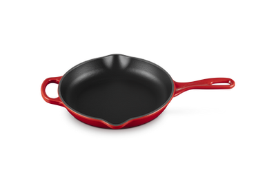 Le Creuset Cast Iron Round Skillet in Cerise -23cms