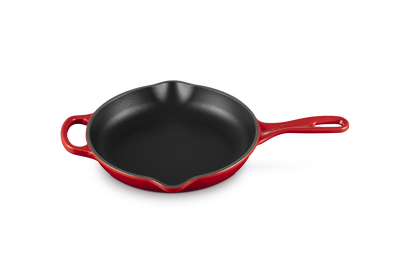 Le Creuset Cast Iron Round Skillet in Cerise -23cms