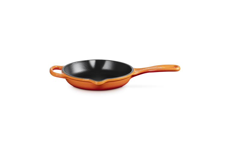 Le Creuset Cast Iron Round Skillet in Volcanic Flame -23cms