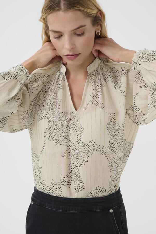 Part Two Ladies Svara Blouse in French Oak Dot Flower Print