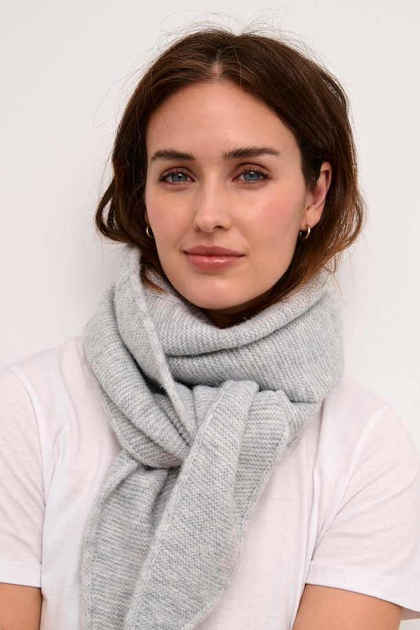 Kaffe Women’s KAsiv Big Knitted Scarf in Gray Melange