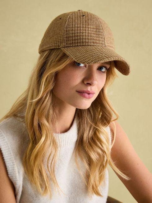 Joules Daley Check Neutral Cap