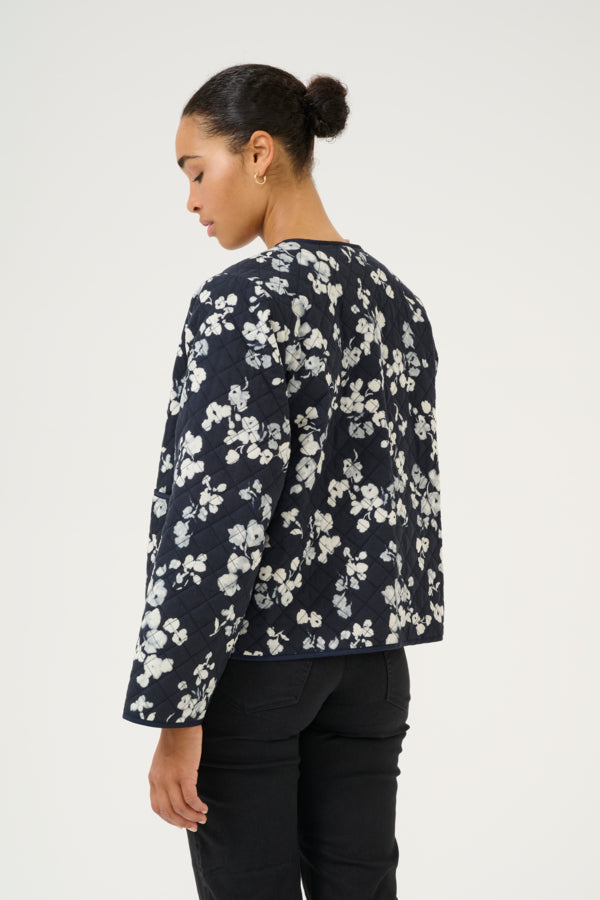 Kaffe Women’s KAvalia Jacket in Marine Flower