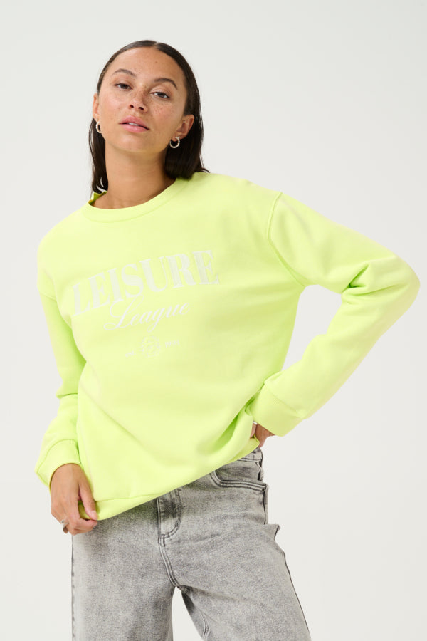 Kaffe Women’s KAviola Sweatshirt in Lettuce Green