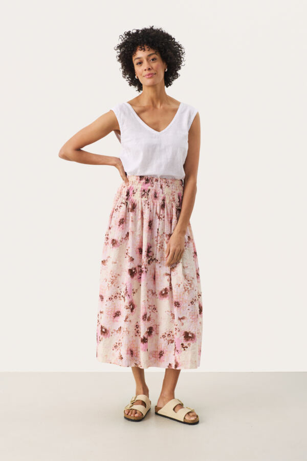 Part Two Women’s Rosabell Skirt in Pink Nectar Scattered Flower