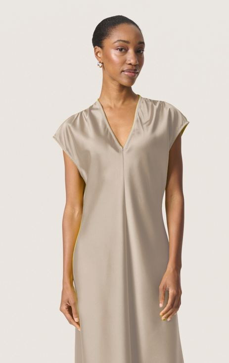 Soaked in Luxury Ladies Midi Dress SLLiva in Ancient Scroll, Liva