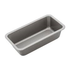 Judge Loaf Tin 22cm X 11cm