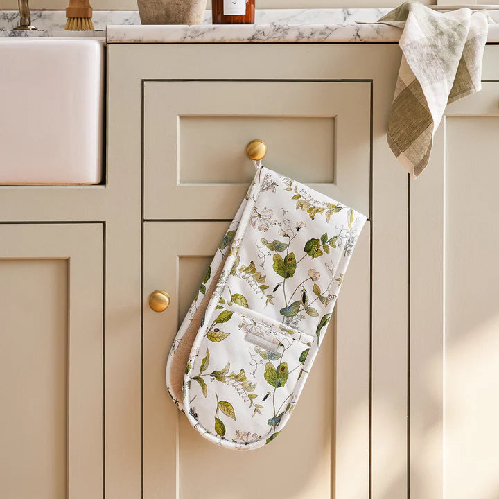 Sophie Allport Wild Floral Double Oven Glove