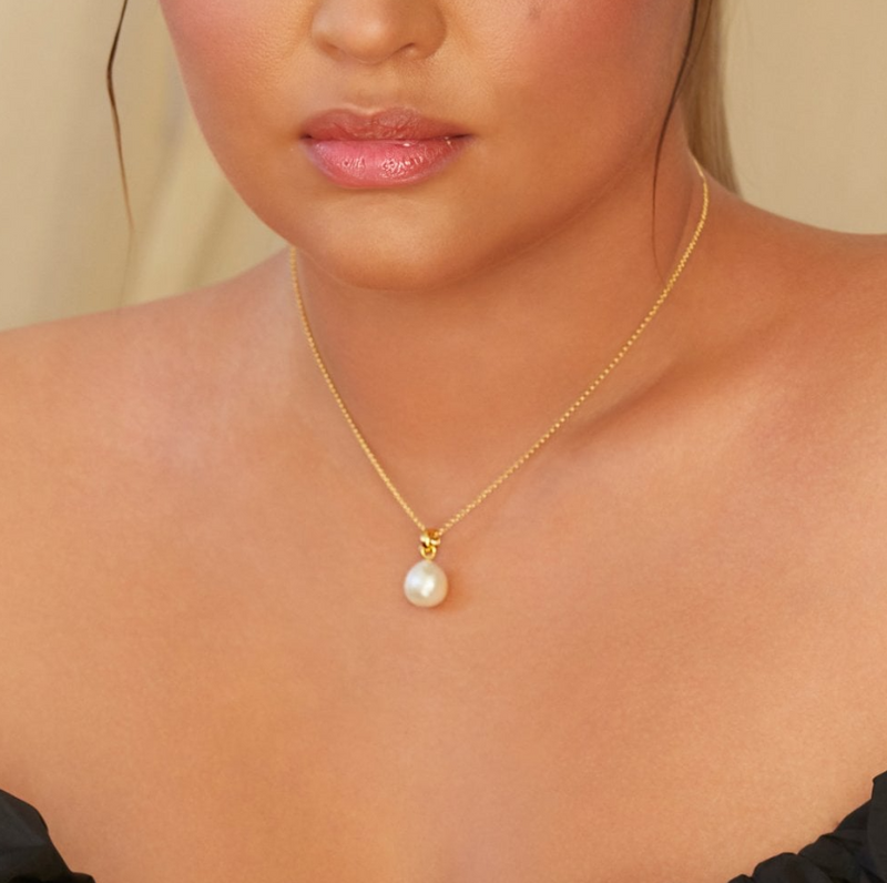 Hot Diamonds Calm Pearl Pendant - 18ct gold plate