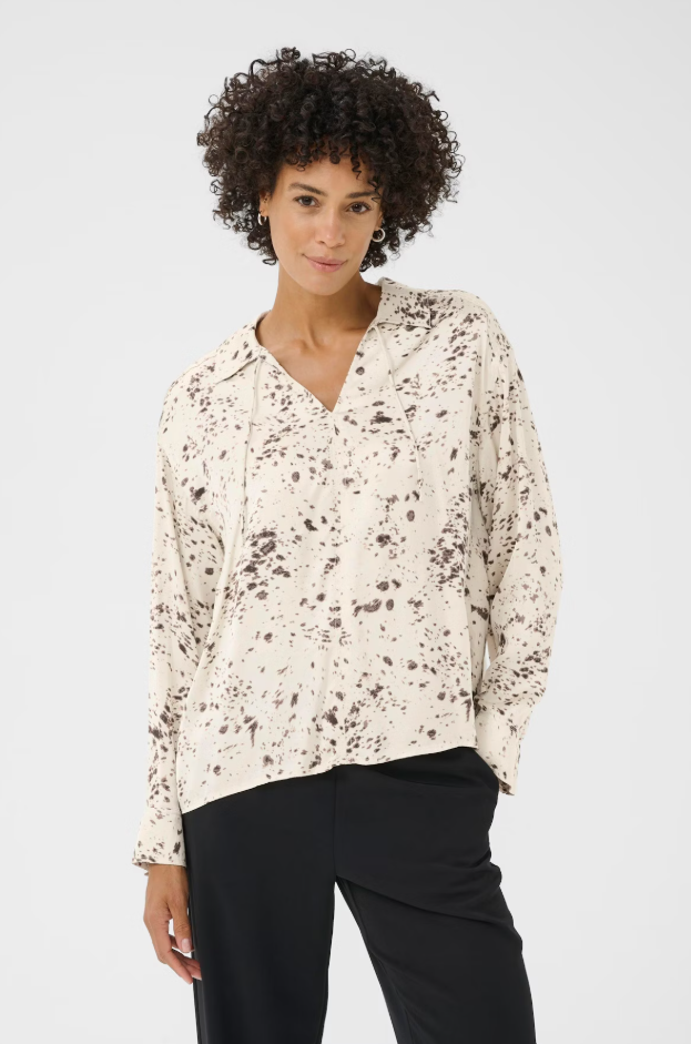Part Two Ladies SheenaPW Blouse In French Oak Scattered Print