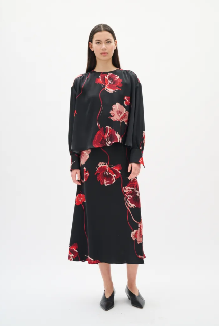 Inwear Ladies  DawnIw Blouse In Black Poppy Rose - Dawn Blouse