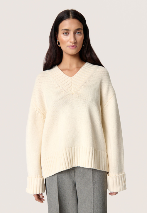 Soaked in Luxury Ladies V Neck Pullover SLMoline, Moline in Whisper White