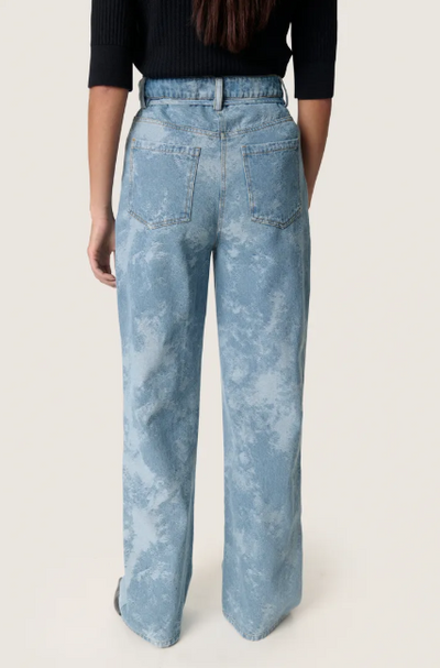 Soaked In Luxury Ladies SLAltea vMaisa Jeans In Fuzzy Blue Denim