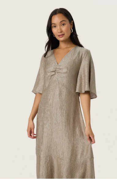 Soaked In luxury Ladies SLLaurie Emmy Dress In Dune