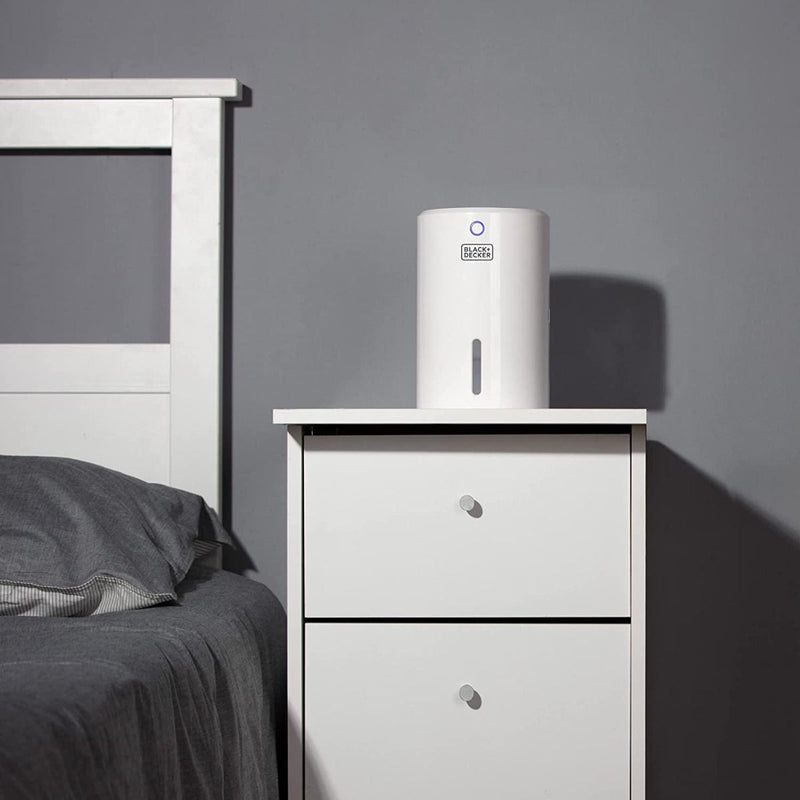 BLACK+DECKER BXEH60001GB Mini Dehumidifier Portable Eco Friendly 900ml White