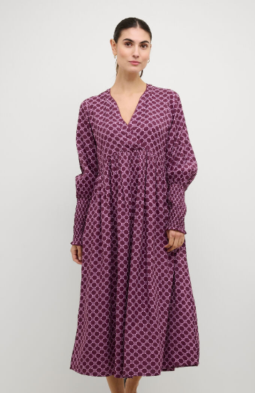 Culture Womens CUchaina Long Dress- WineTasting