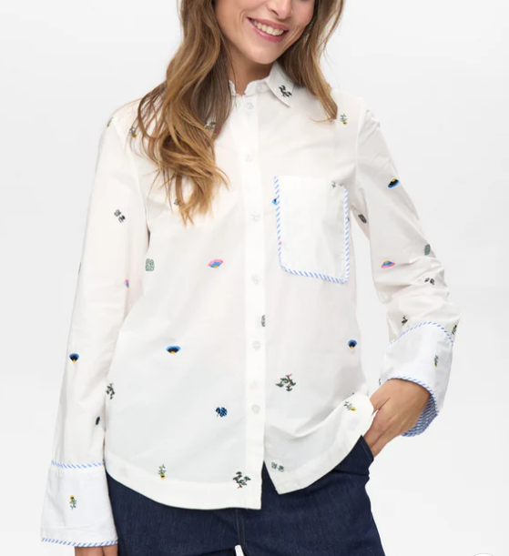 Numph Ladies Boxy Shirt NUChiro in Cloud Dancer, Chiro