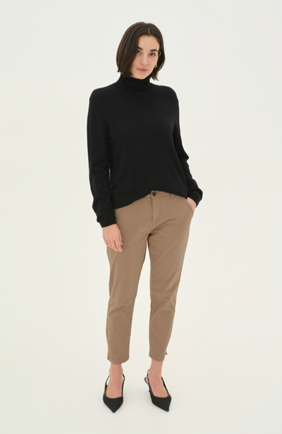 Culture Ladies Cropped Trousers (Pants) IN Dune