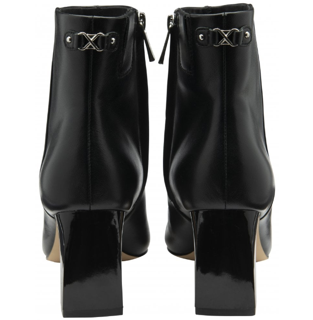 Lotus Ladies Ankle Boot Pointed Toe Danni ULB458 Black