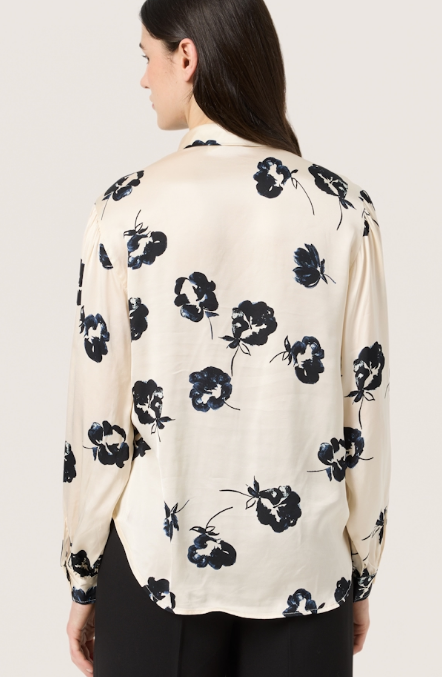 Soaked in Luxury Ladies LS Shirt SLErwina Ebba in Black and White Flower Print, Erwina