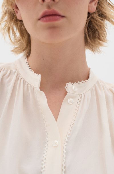 In Wear Ladies Fallon Top in Whisper White, FallonIW Sleeveless